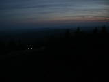 22 : 00