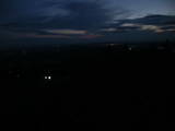 22 : 00