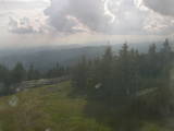17 : 56