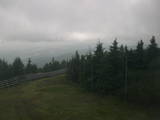 09 : 40