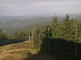 08 : 04