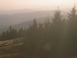 18 : 44