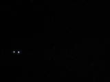 22 : 00
