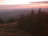 19 : 48