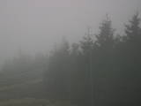 18 : 00