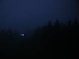 22 : 00