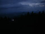 22 : 08