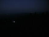 03 : 32