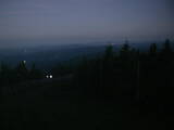 03 : 48