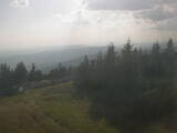 17 : 44