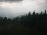 15 : 00
