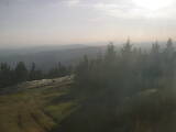 18 : 52