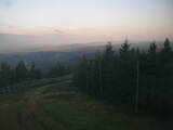 06 : 00