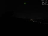 01 : 04