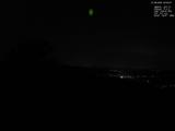 02 : 00