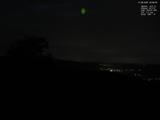 22 : 08