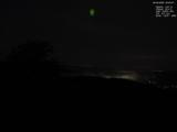 03 : 04