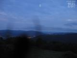 03 : 56