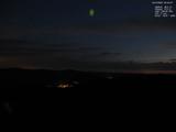03 : 44