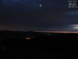 04 : 00