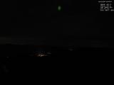 02 : 00
