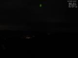 03 : 04