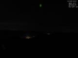 03 : 04