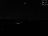 03 : 00