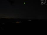 21 : 08