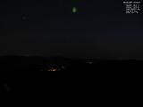 04 : 44