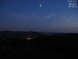 05 : 00