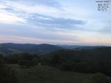 19 : 08