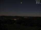 02 : 00