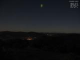 03 : 00