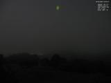 03 : 52