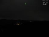 04 : 32