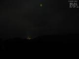 01 : 56