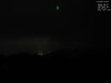 03 : 04