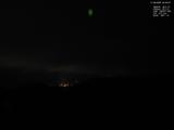 04 : 00