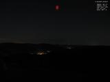 23 : 00