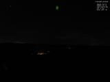 03 : 00