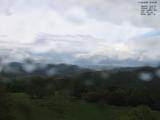 14 : 00