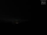 02 : 04