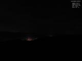 02 : 00