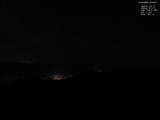 02 : 04