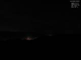 02 : 08