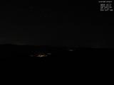 22 : 56