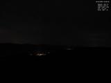 23 : 08