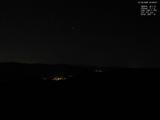 23 : 08