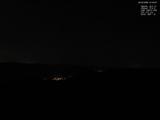 01 : 04